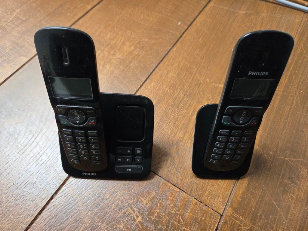 Philips Draadloze Telefoon met 2 Handsets, Ophalen, Gebruikt, 2 handsets