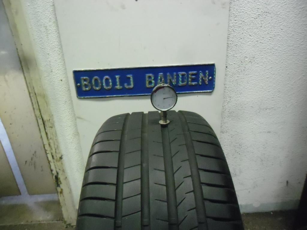 255 55 19 demobanden bridgestone turanza t005 met 7,7 mm