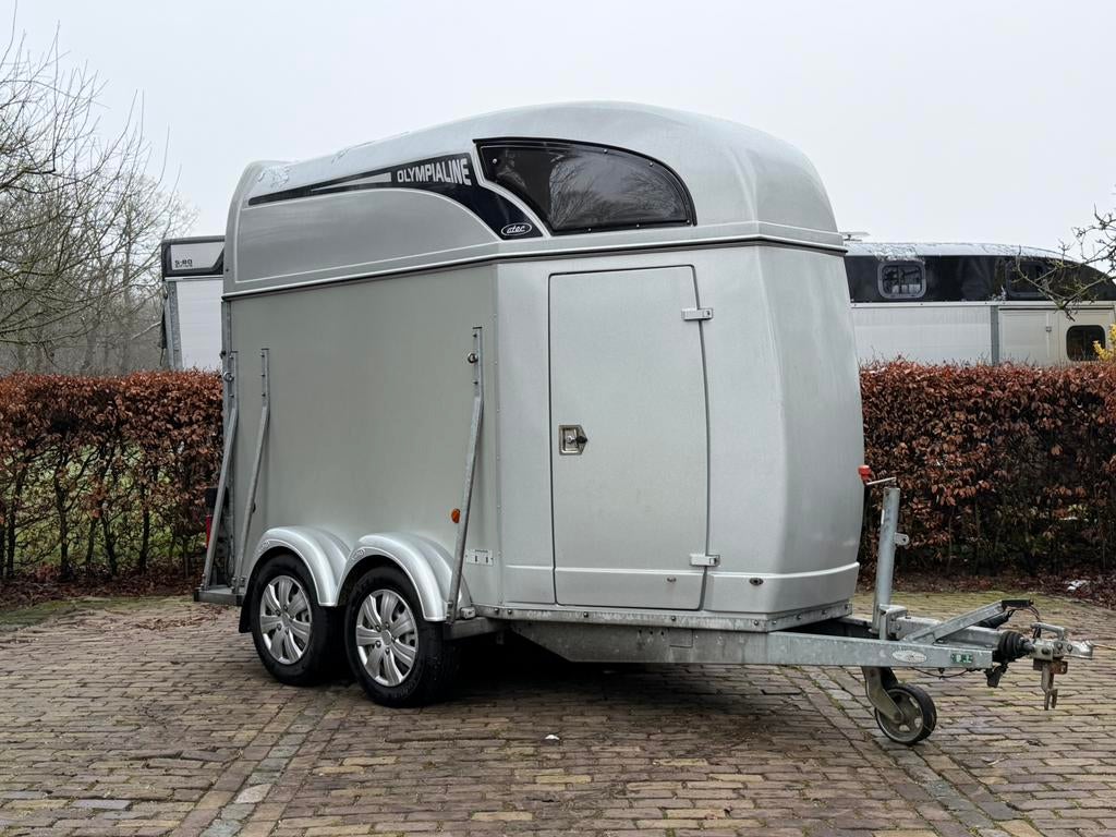 Zeer mooie 1.5 paards atec met zadelkamer en aluminium bodem, Ophalen, Info@atec.nl, Zo goed als nieuw, 1½-paards trailer