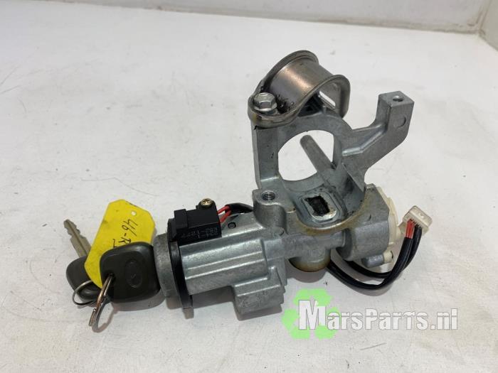 Kontaktslot + Sleutel van een Daihatsu Sirion, Gebruikt, Daihatsu, -, -
