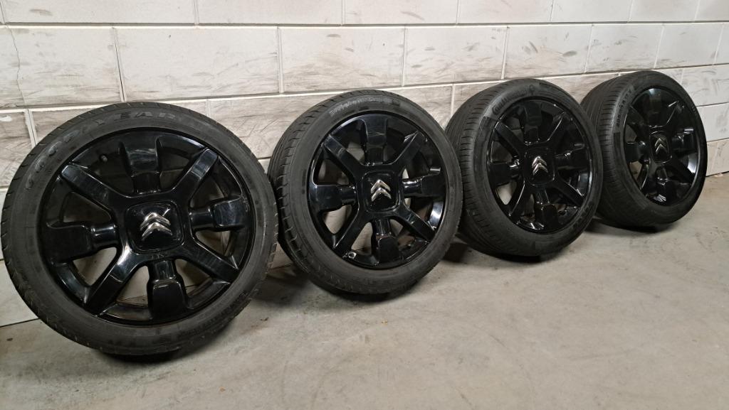 Lichtmetalen velgen C4 Cactus C3 Partner Berlingo 205/50/17, Auto-onderdelen, Banden en Velgen, Gebruikt, Banden en Velgen, 17 inch