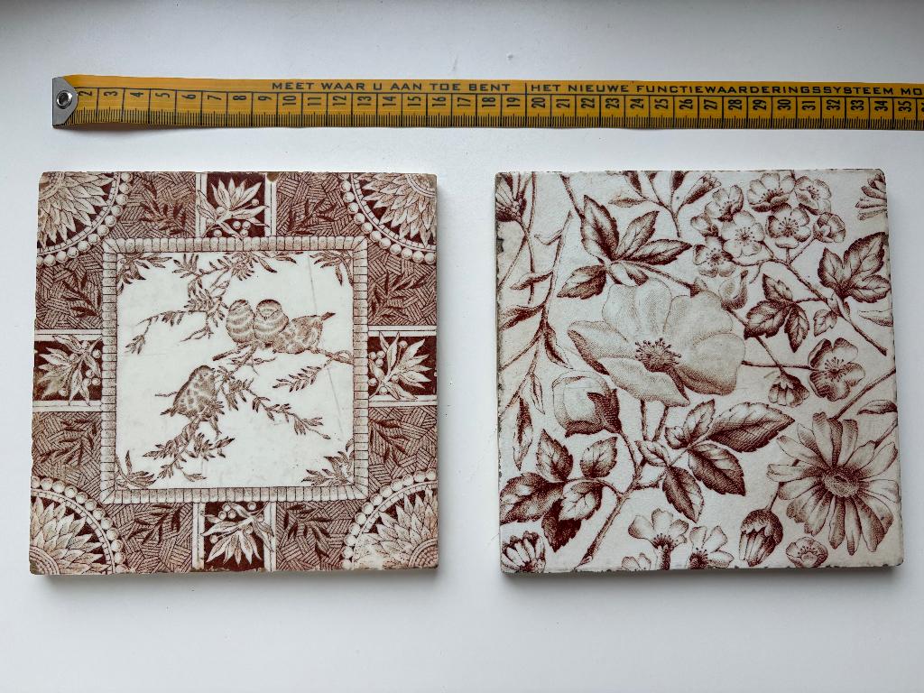 2 oude Engelse transfertegels  bloemen & vogels – ca. 1900, Ophalen of Verzenden