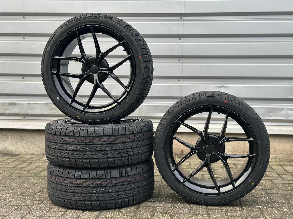 20 inch TESLA Sportvelgen met Winterbanden Model Y Model 3, Auto-onderdelen, Banden en Velgen, Niet ingevuld, 255 mm, Banden en Velgen