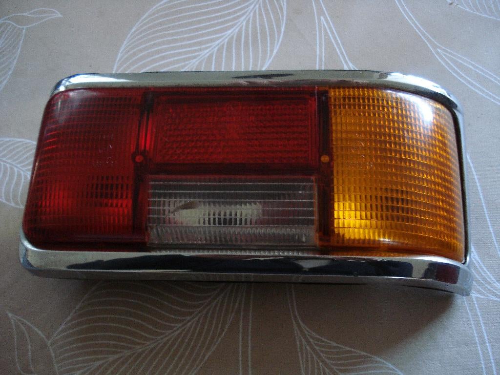 Rechter achterlicht Mercedes W114/W115 1e serie, Ophalen of Verzenden