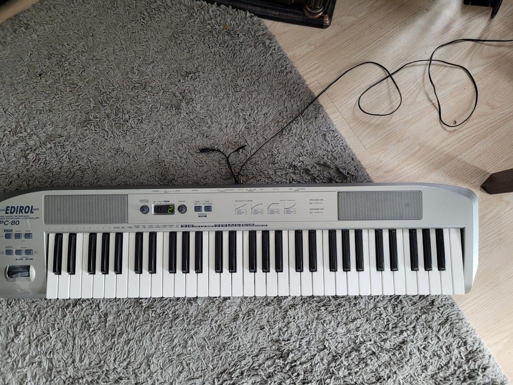 Te koop aangeboden, Muziek en Instrumenten, Ophalen of Verzenden, 61 toetsen, Yamaha