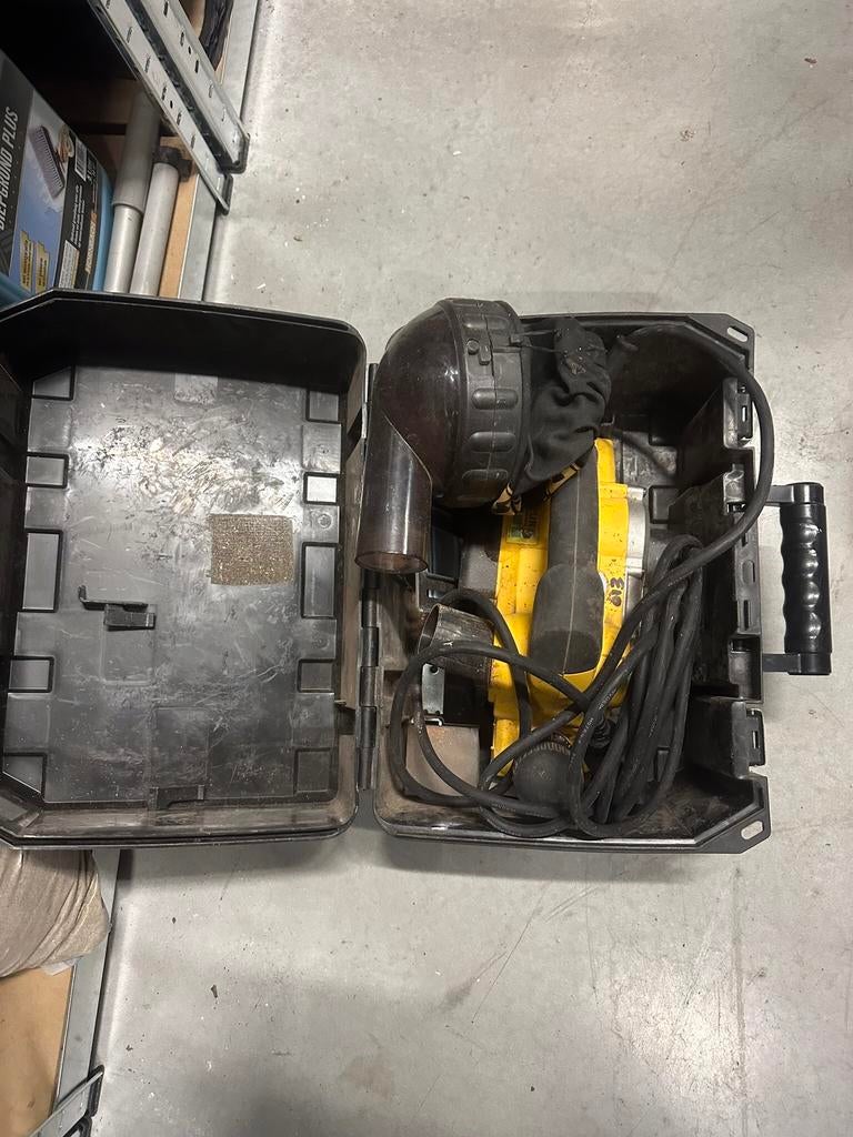 Dewalt electrische schaafmachine, Ophalen, Gebruikt