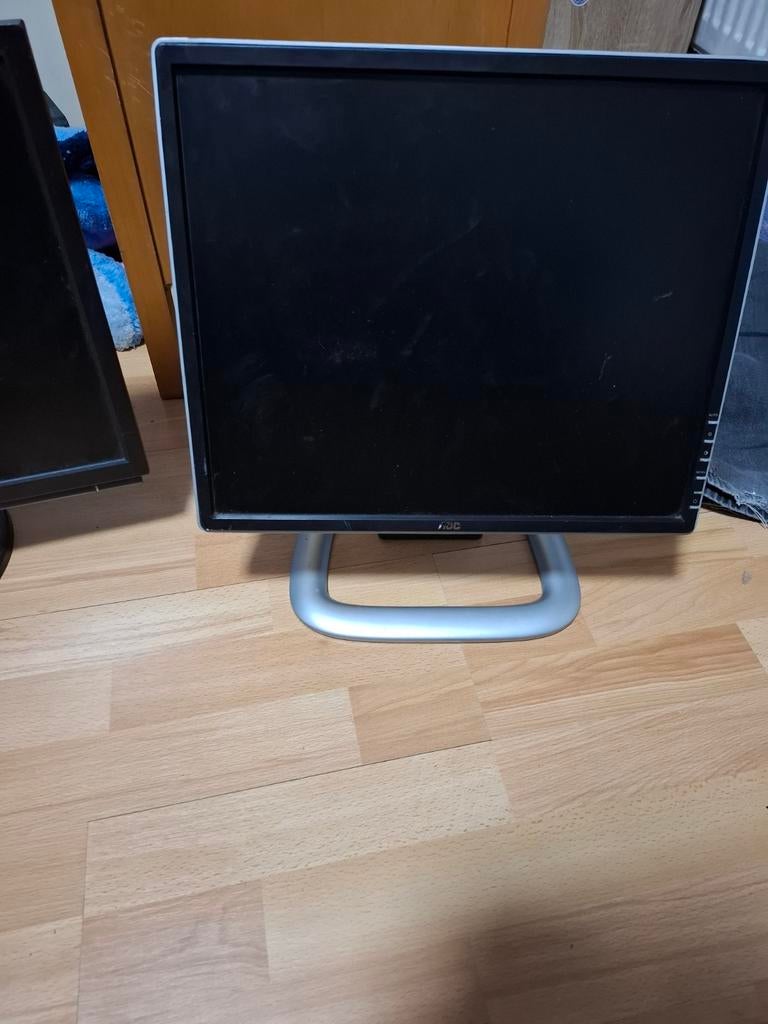 Oude PC Schermen - Verschillende merken, Computers en Software, Monitoren, HDMI, Gebruikt, Ophalen of Verzenden, 60 Hz of minder