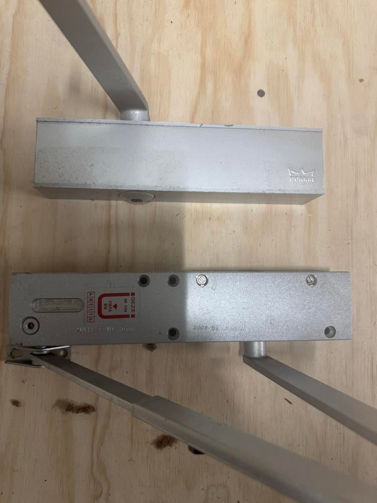 Deurdrangers Dorma TS73 en Geze - Gebruikt, Gebruikt, 80 tot 100 cm, Binnendeur, Ophalen of Verzenden