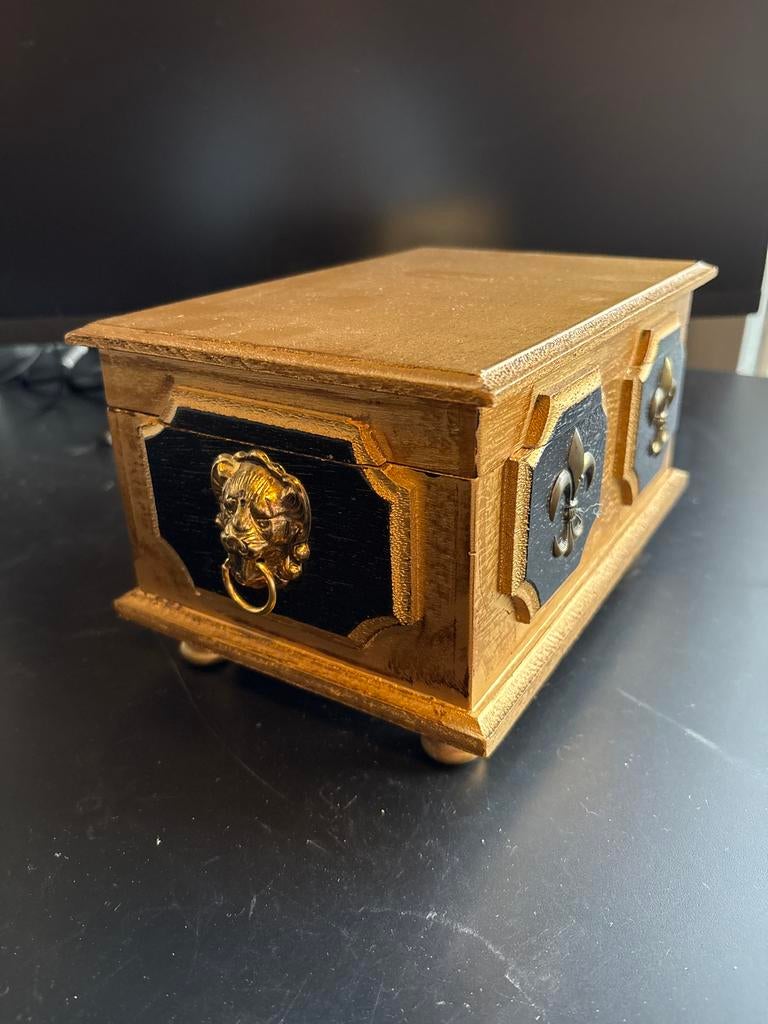 Gouden sieraden muziek doosje, Ophalen of Verzenden