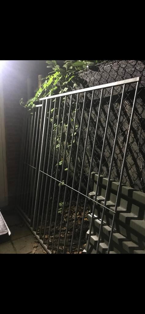Spijlenhekwerk - stevig en veilig ( honden ren ), Tuin en Terras, Ophalen, Gebruikt, IJzer, Spijlenhekwerk