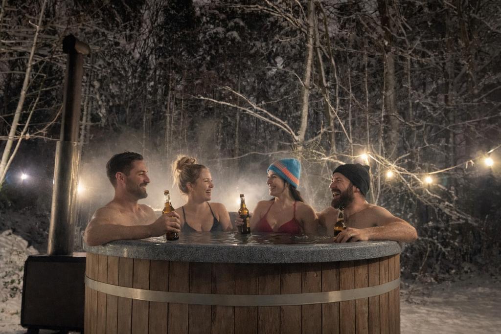 Hottub verhuur 180cm met houtkachel gratis bezord, Ophalen, Gebruikt, Verjaardag