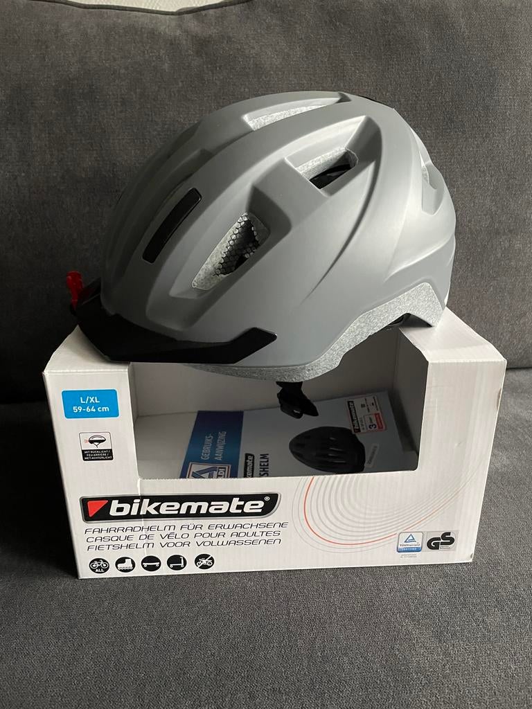 Fietshelm voor volwassenen, Nieuw!, Fietsen en Brommers, Ophalen of Verzenden, Nieuw, L, Heer of Dame