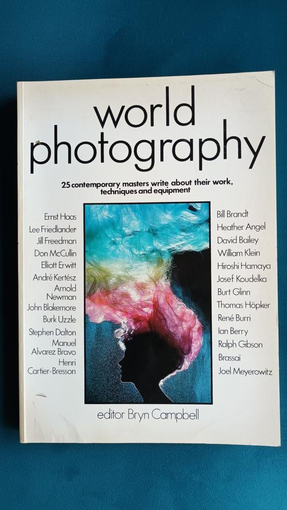 World Photography - edited by Bryn Campbell, Ophalen of Verzenden, Zo goed als nieuw, Overige onderwerpen
