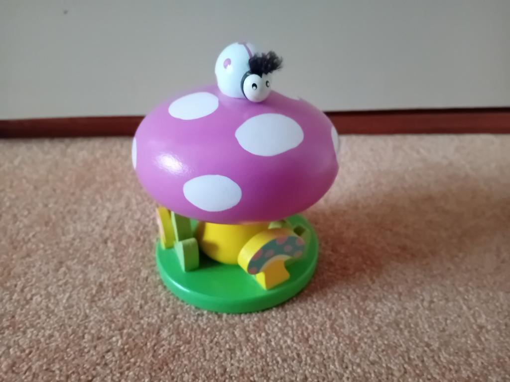 Houten muziekdoosje, muziek paddenstoel, Kinderen en Baby's, Speelgoed | Babyspeelgoed, Ophalen of Verzenden, Nieuw, Overige typen