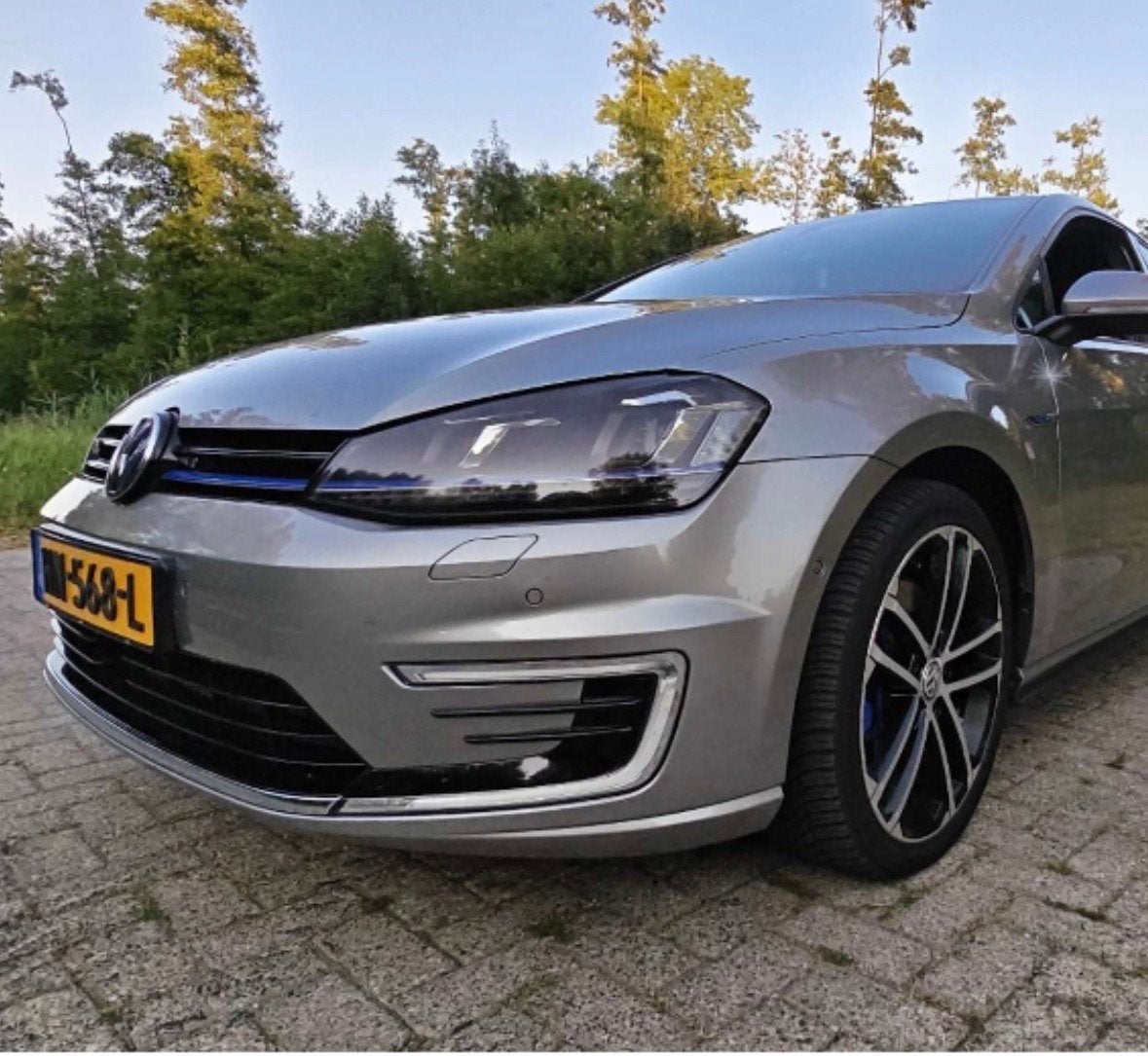Volkswagen Golf 1.4 TSI Phev 204pk 5D DSG 2015 Grijs, Auto's, 1395 cc, 1499 kg, 149 pk, Zilver of Grijs