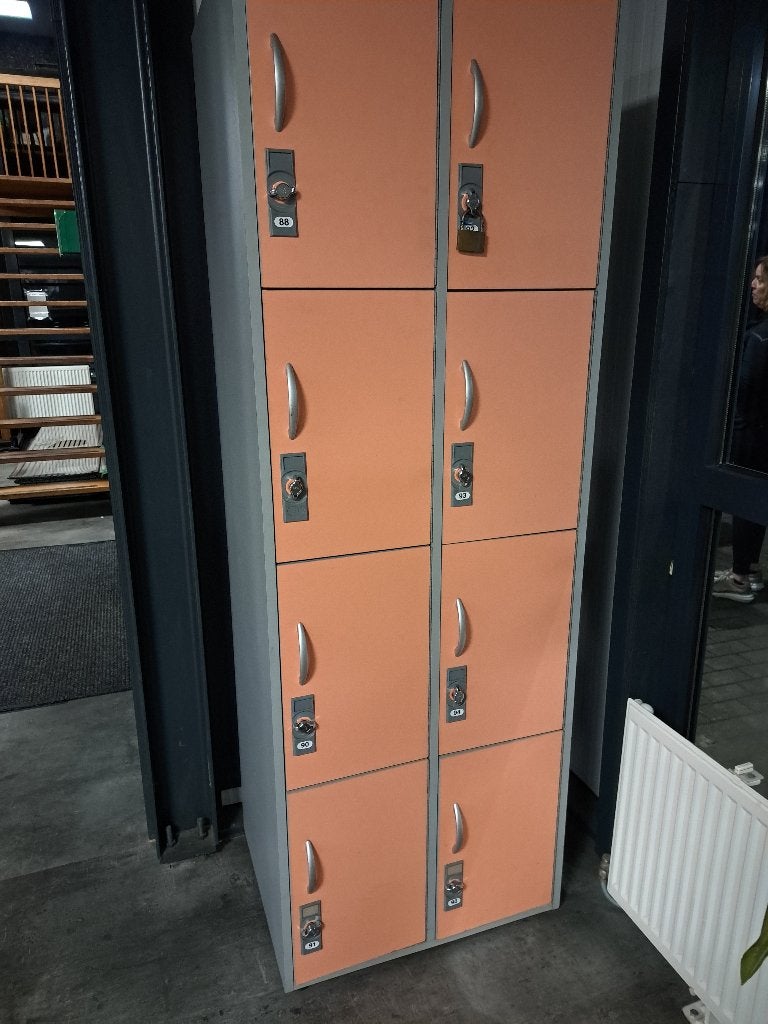 Moderne lockerkast met 8 lockers, Ophalen of Verzenden, Gebruikt, Modern