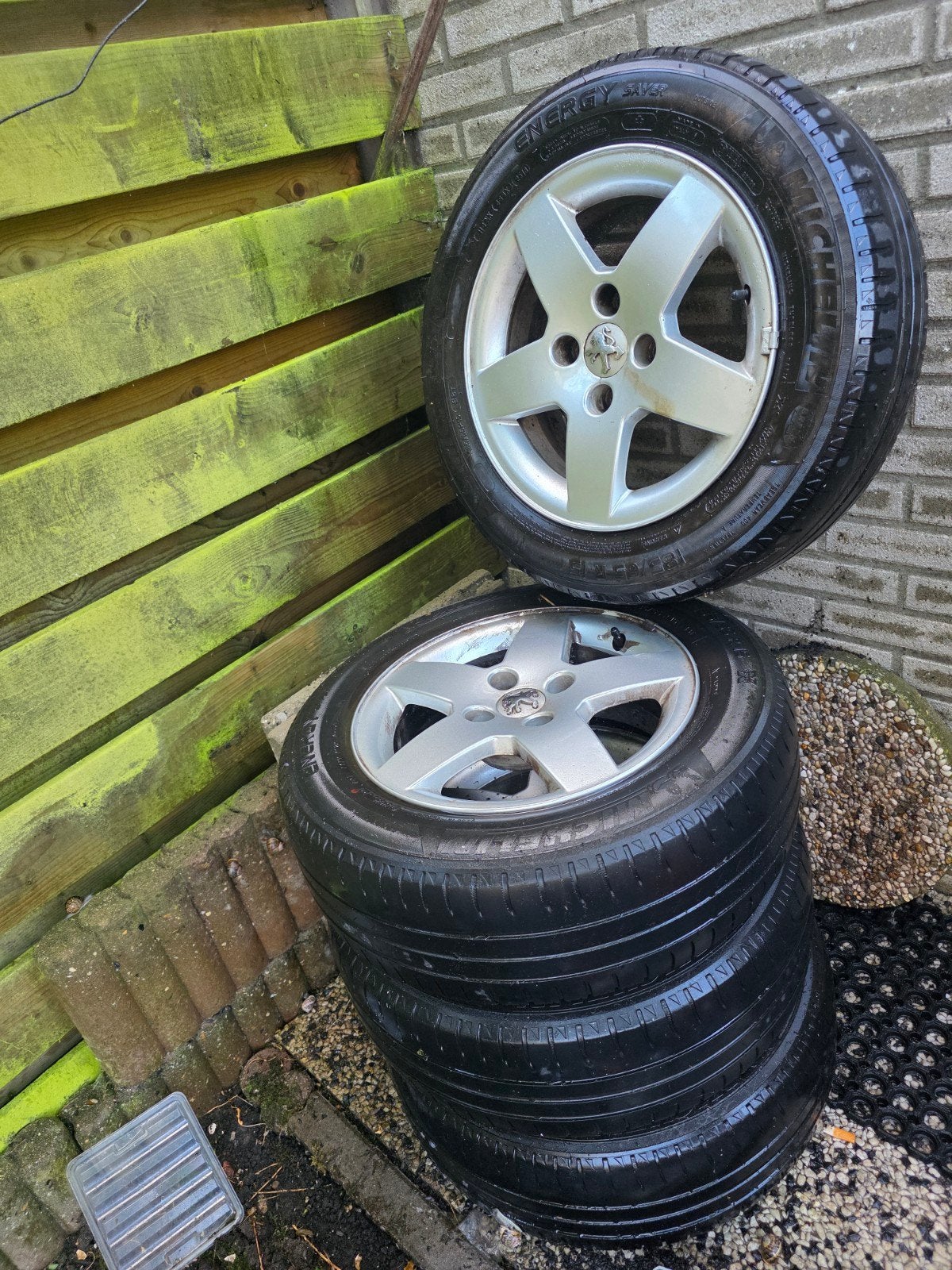 Set van 4 gebruikte banden en velgen, Gebruikt, 15 inch, Banden en Velgen, Ophalen of Verzenden