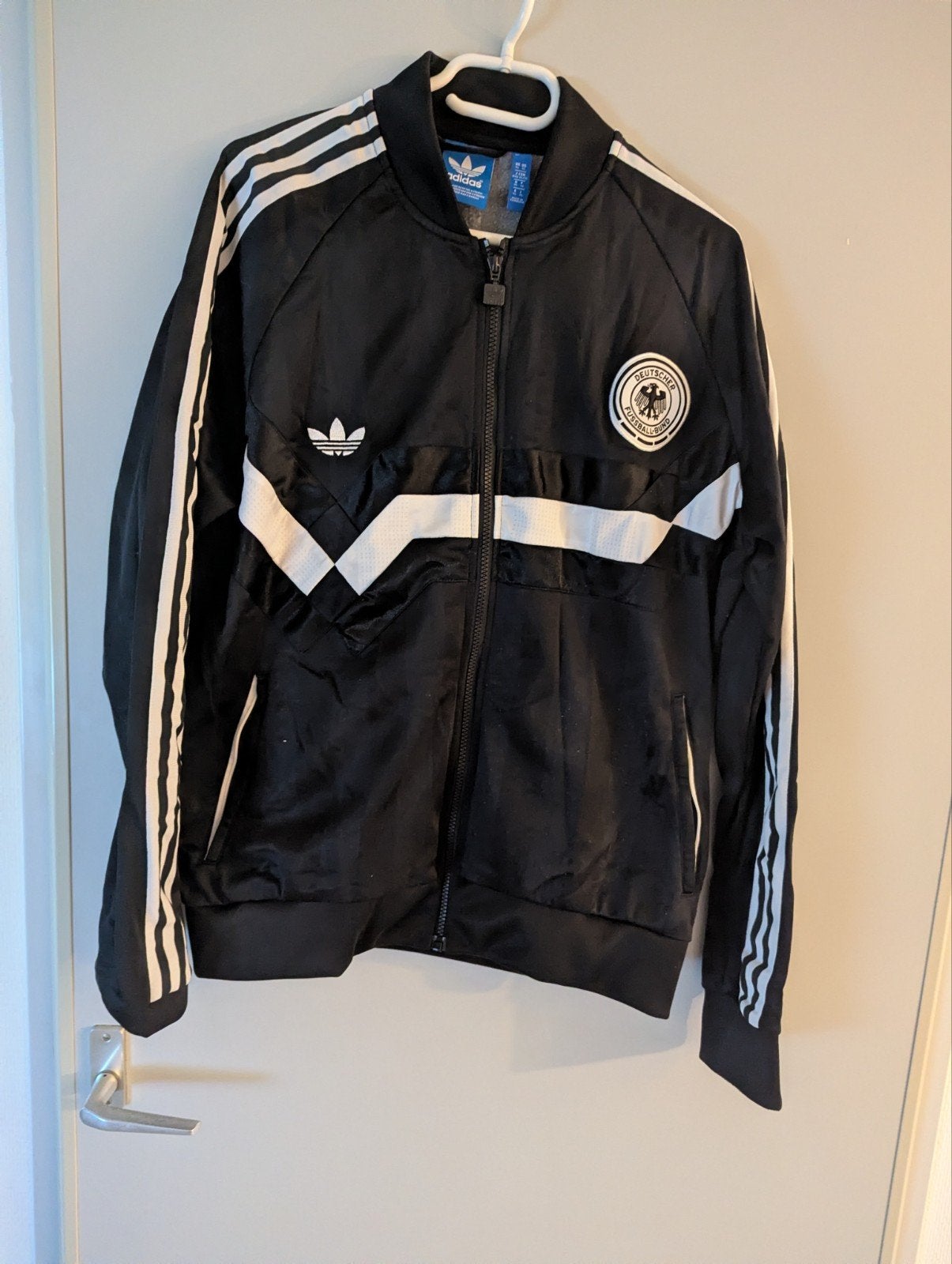 Trainingsjas Adidas Duitsland, Kleding | Heren, Zwart, Maat 56/58 (XL), Ophalen of Verzenden, Zo goed als nieuw