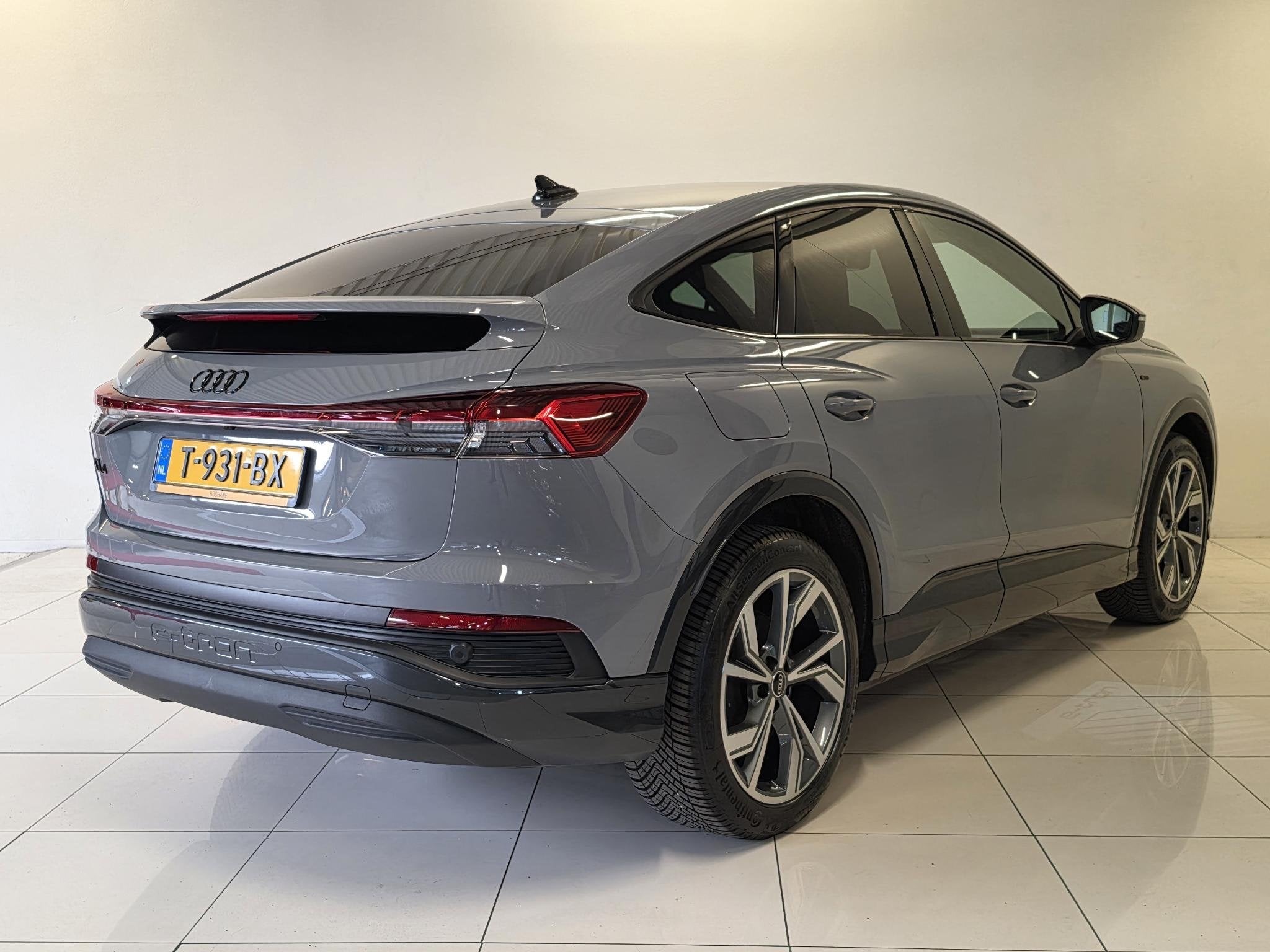 Audi Q4 Sportback e-tron 35 S edition 55 kWh | SoH 91% | Ele, Automaat, Dealer onderhouden, Achterwielaandrijving, Gebruikt