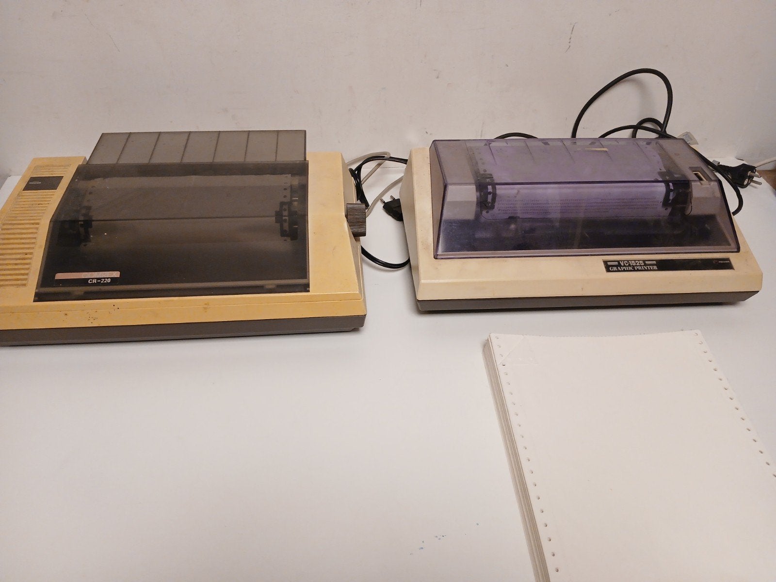 2x dot matrix printers comrex cr-220 en commodore vc-1525, Ophalen of Verzenden