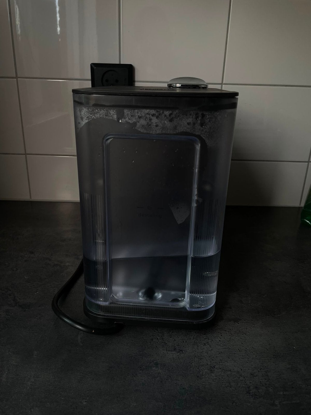 Nespresso De'Longhi EN510.B Koffiezetapparaat - Goede staat, Koffiemachine, Ophalen of Verzenden, Zo goed als nieuw, 1 kopje
