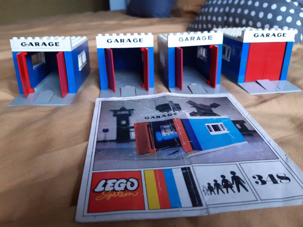 Lego.  Garage 348 met instructie boekje, Ophalen of Verzenden