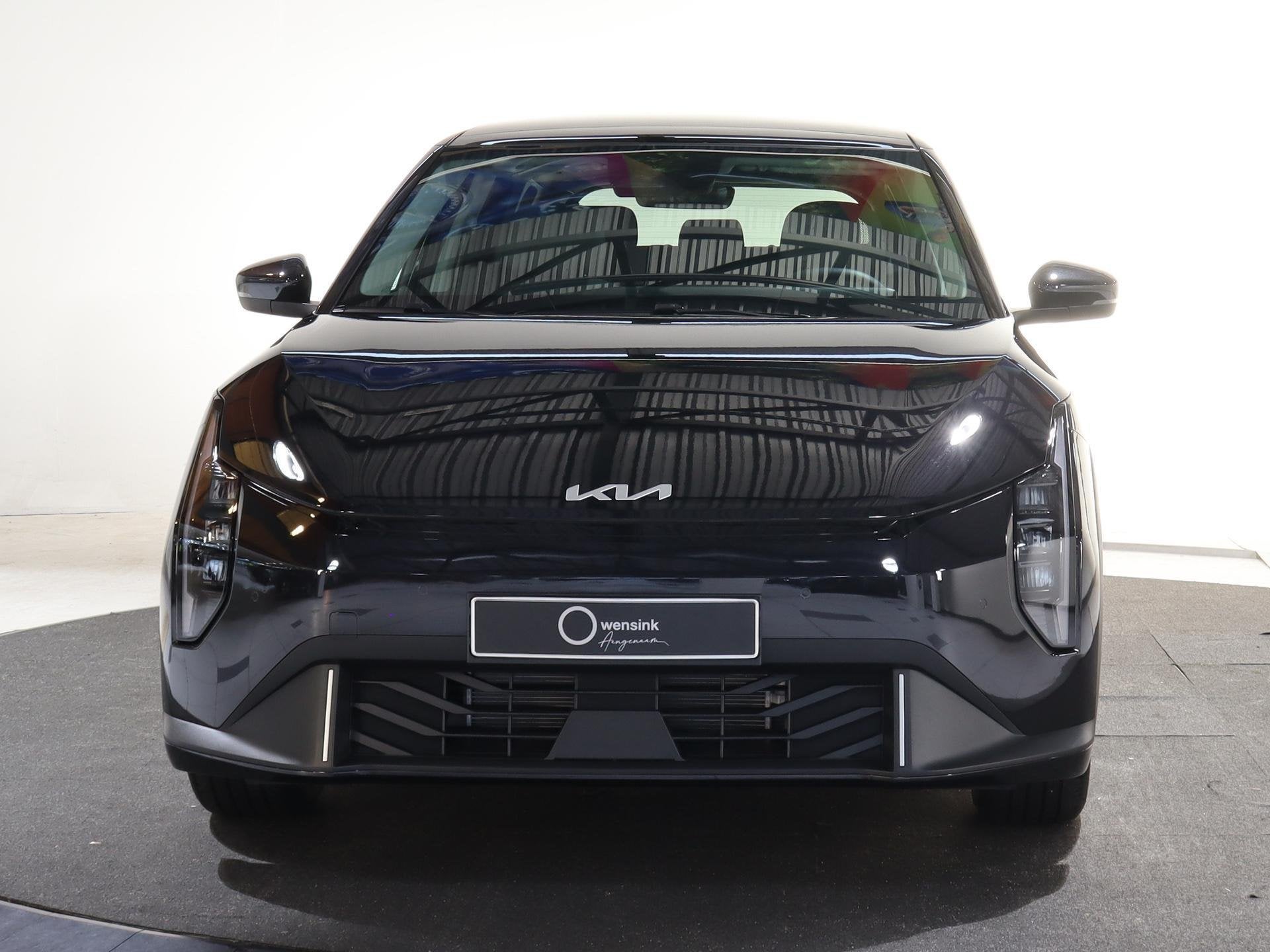 Kia EV4 Plus Advanced 81.4 kWh | Panoramaschuifdak | Verwarm, Auto's, 81 kWh, 510 min, Zwart, 594 km