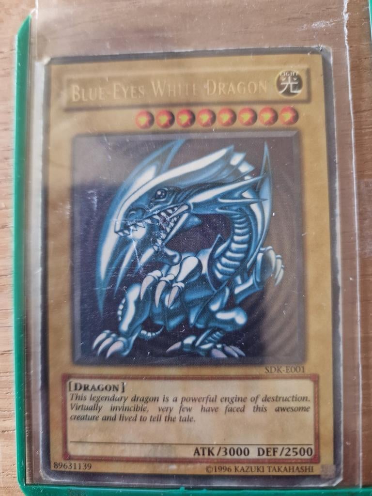 Yu-Gi-Oh! Blue-Eyes Whit, Celtic Guardian, Left Leg - 1st Ed, Hobby en Vrije tijd, Verzamelkaartspellen | Yu-gi-Oh!, Ophalen of Verzenden