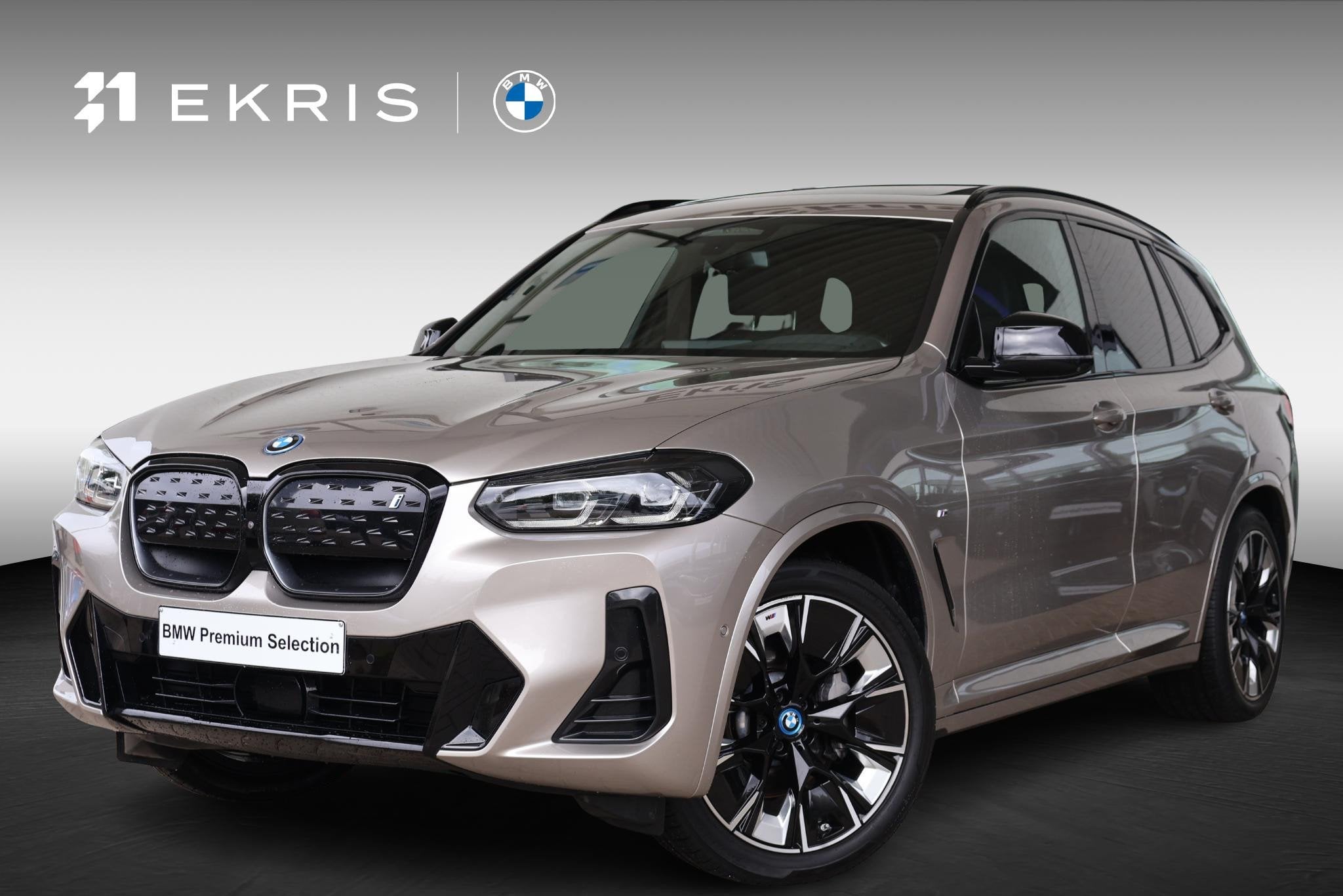 BMW iX3 | Panoramadak | Stoelverwarming | Trekhaak, Automaat, Achterwielaandrijving, Gebruikt, 750 kg