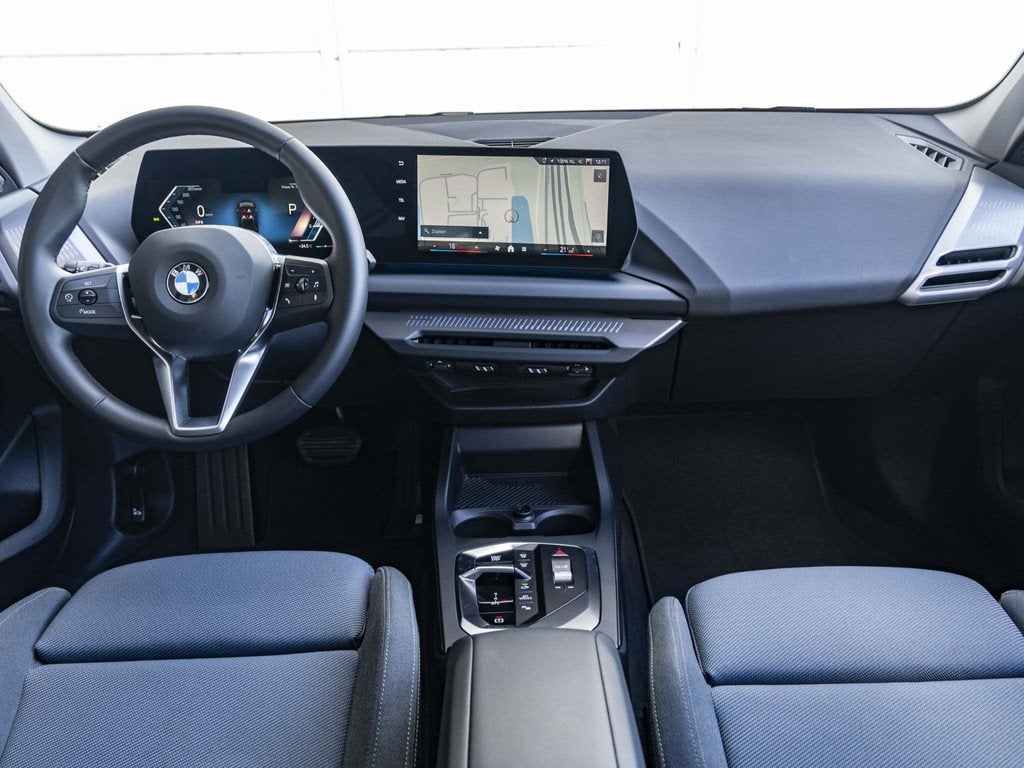 BMW 1 Serie 120 | Premium Pack | 18 inch | Comfort Access |, Auto's, BMW, Gebruikt, Euro 6, Met garantie (alle), Zwart