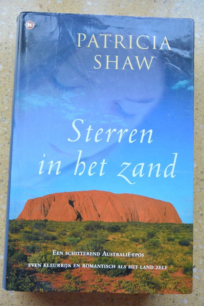 Sterren in het zand - Patricia Shaw - Roman - Gratis, Wereld overig, Ophalen of Verzenden, Patricia Shaw, Gelezen
