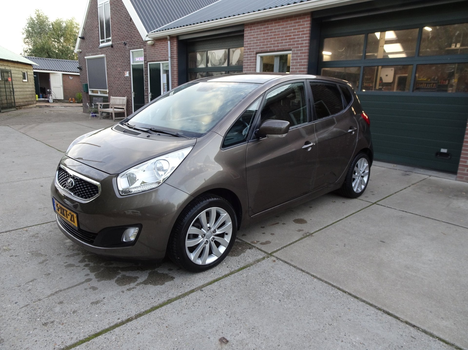 Kia Venga 1.4 CVVT ExecutiveLine