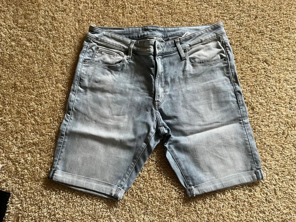 G-star 3301 slim jeans short licht blauw mt. W36, Ophalen of Verzenden, Zo goed als nieuw, Blauw, W36 - W38 (confectie 52/54)
