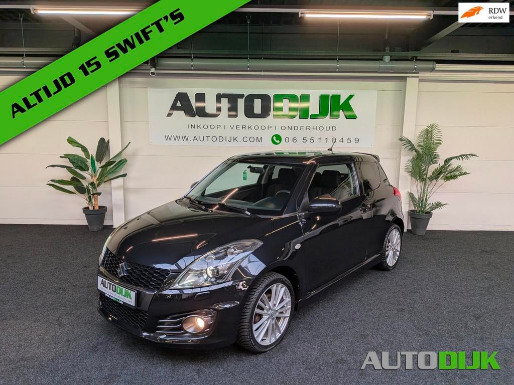 Suzuki Swift 1.6 Sport Xenon |*Carplay |6 STUKS |Nieuwstaat, Gebruikt, Zwart, 4 cilinders, Handgeschakeld