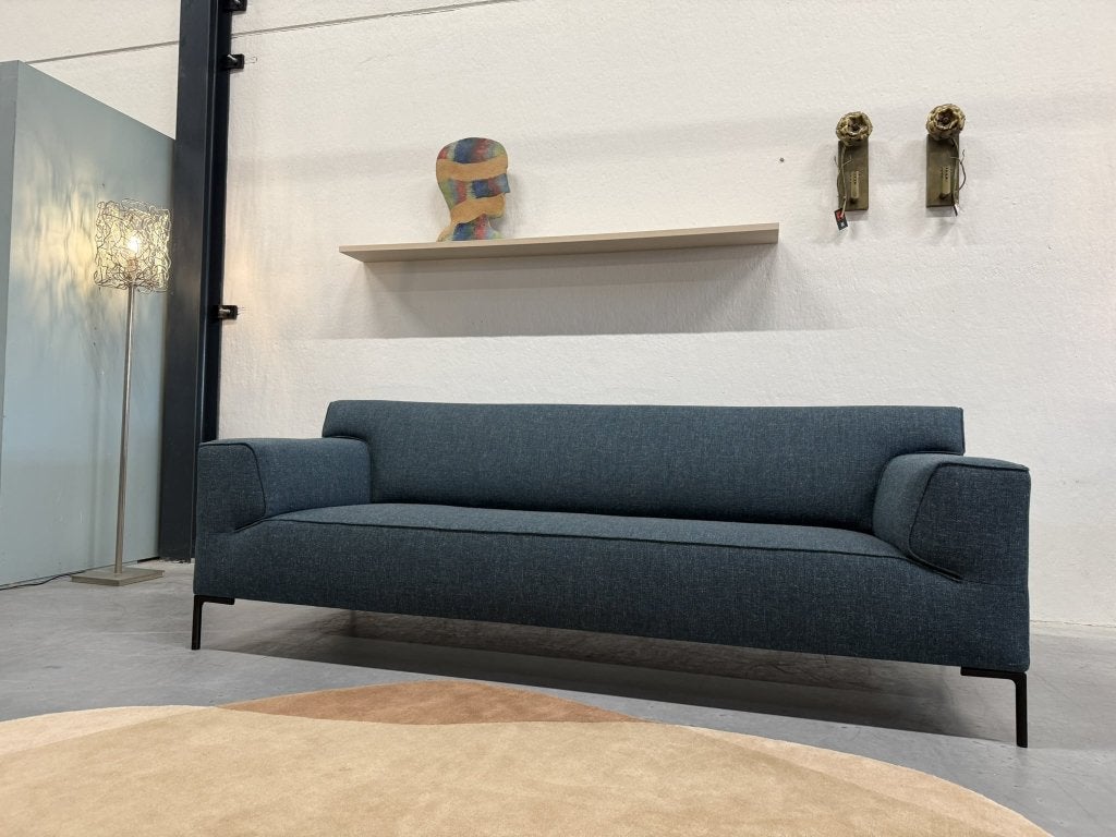 Nieuw Design on Stock Bloq Bank 3 zits Blauw stof Lagoon 232