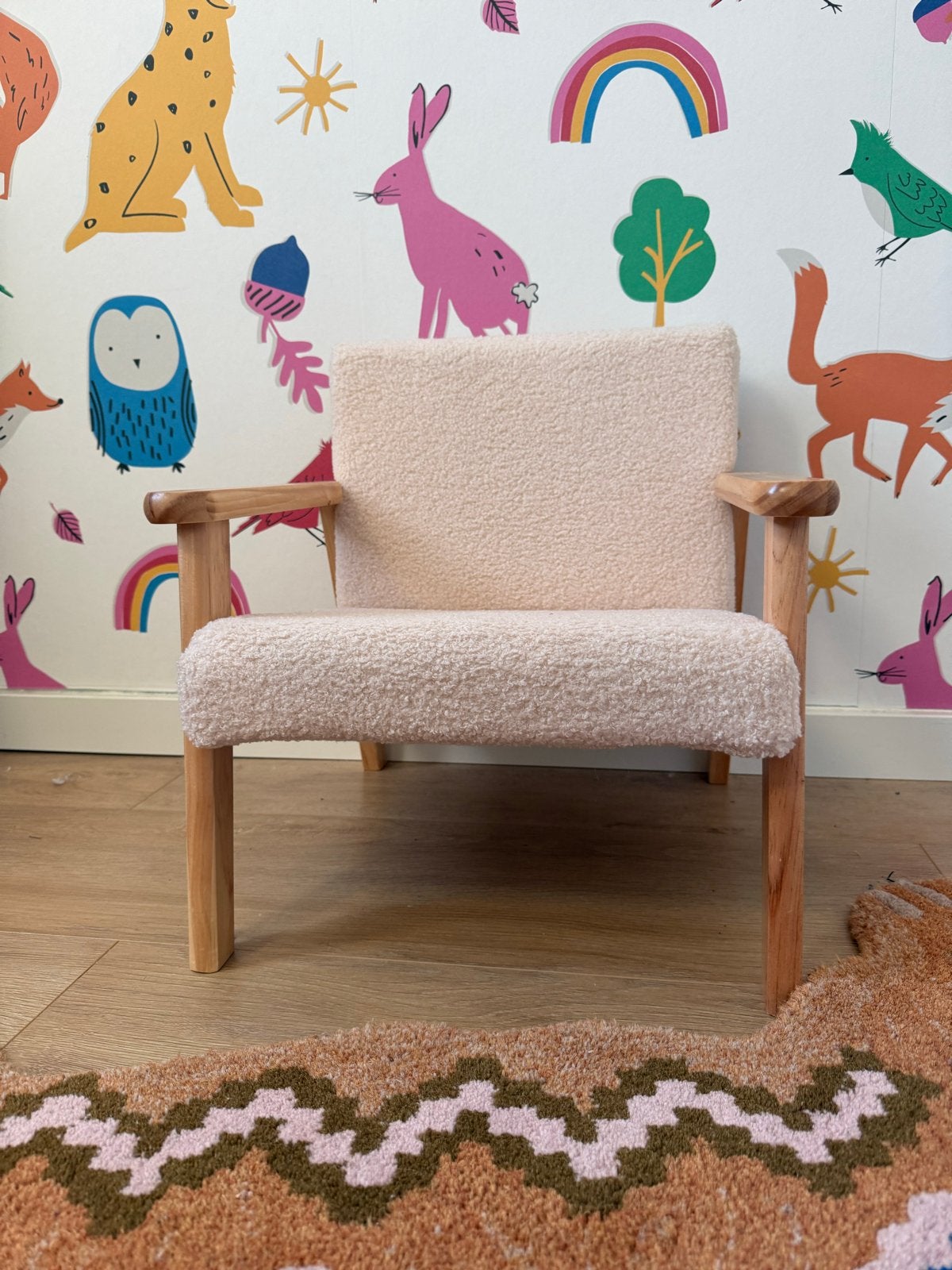 Super schattige Kinderstoel teddy stof met houten frame, Ophalen, Zo goed als nieuw, Stoel