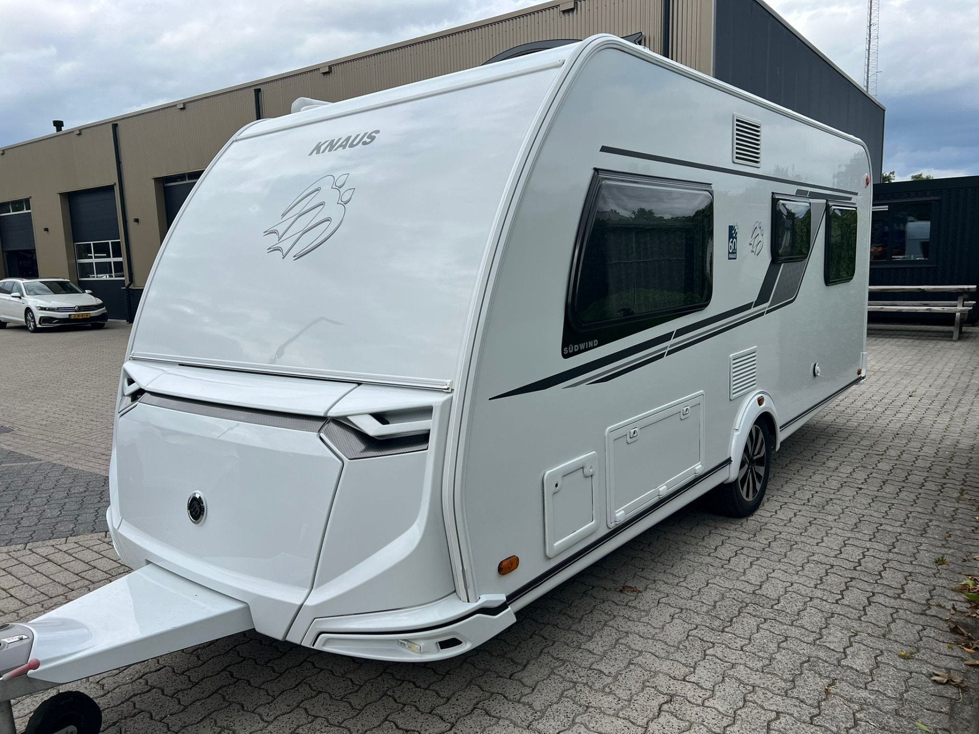 Knaus sudwind W01 60 jahre 60 jahre mover, airco, luifel, ga, Caravans en Kamperen, Vast bed, Kruizemunt 22
7892AB  KLAZIENAVEEN, NL