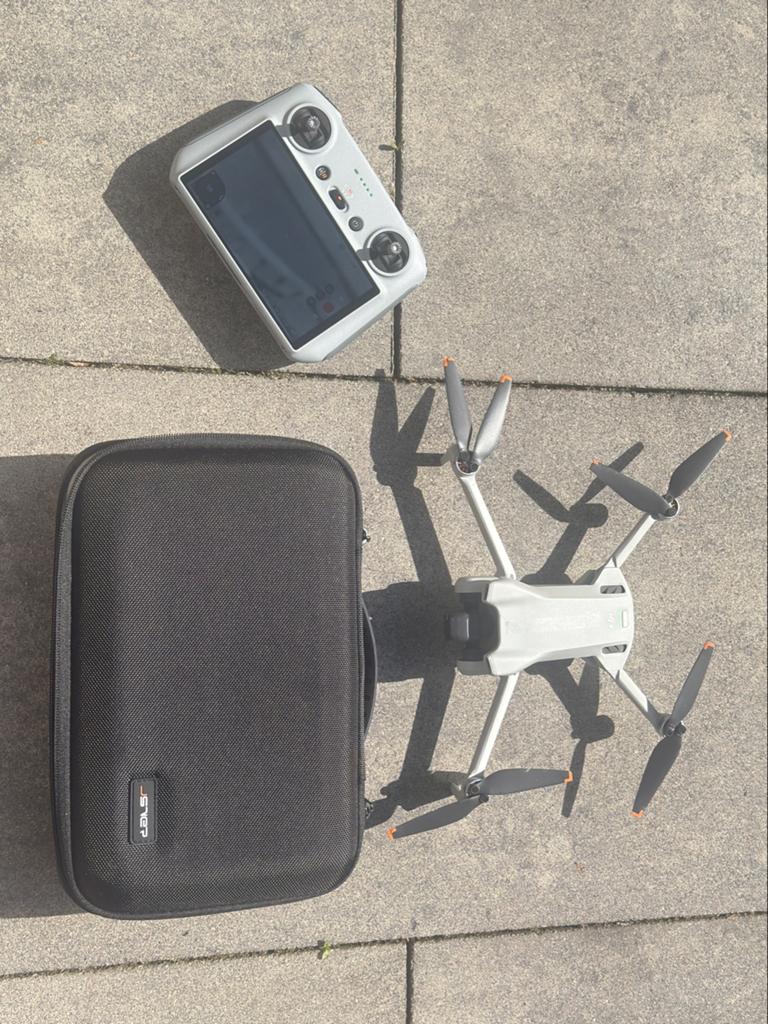 Dji Mini 3 afstandsbediening met scherm + reistas, 30 tot 45 minuten, Cameradrone, 5 tot 10 kilometer, Ophalen of Verzenden