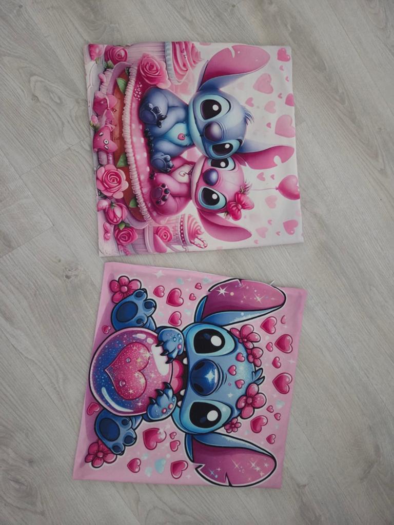 2 kussenhoesjes stitsch, Ophalen of Verzenden, Zo goed als nieuw, Versiering