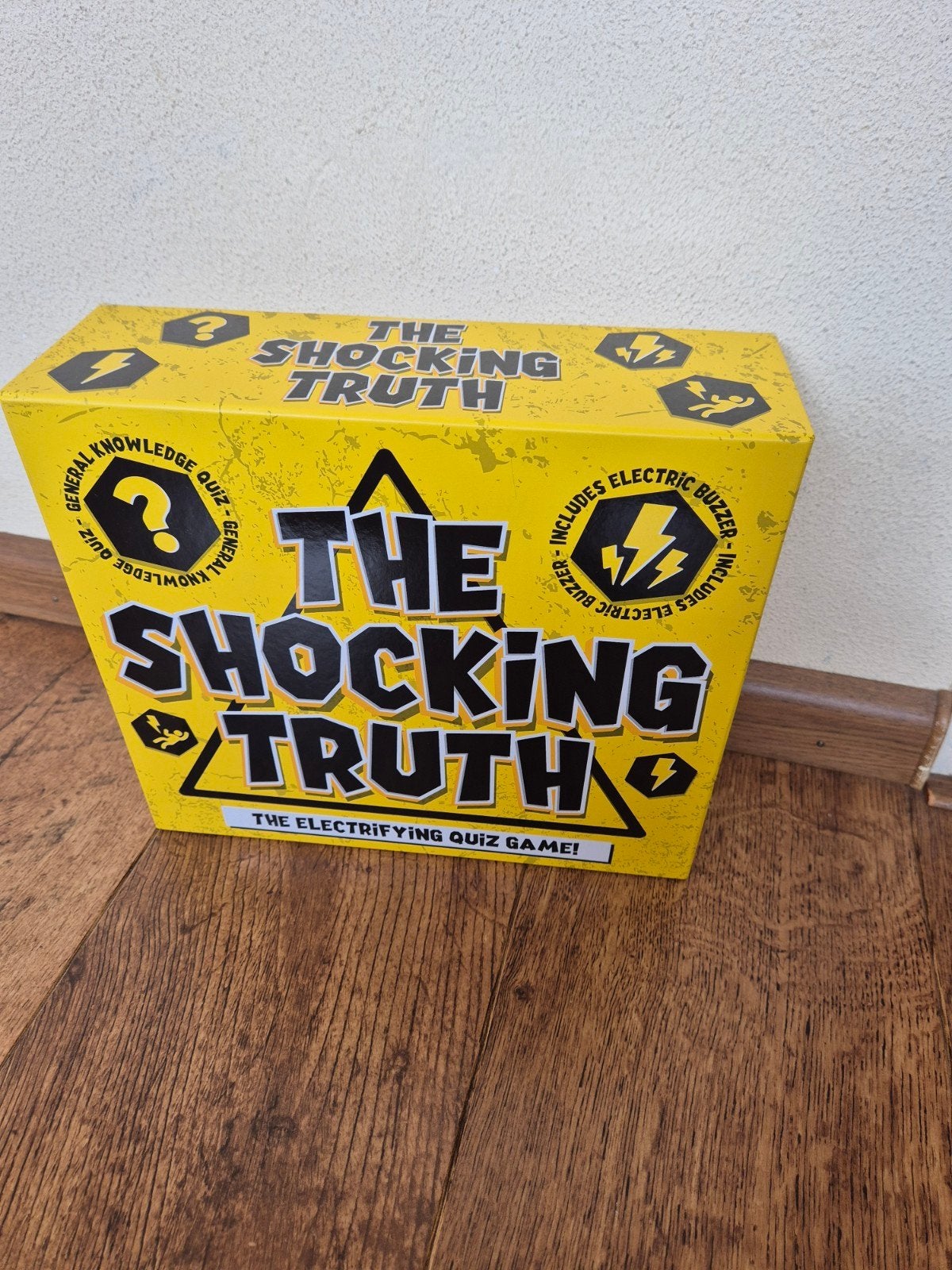 The Shocking Truth, Ophalen, Zo goed als nieuw