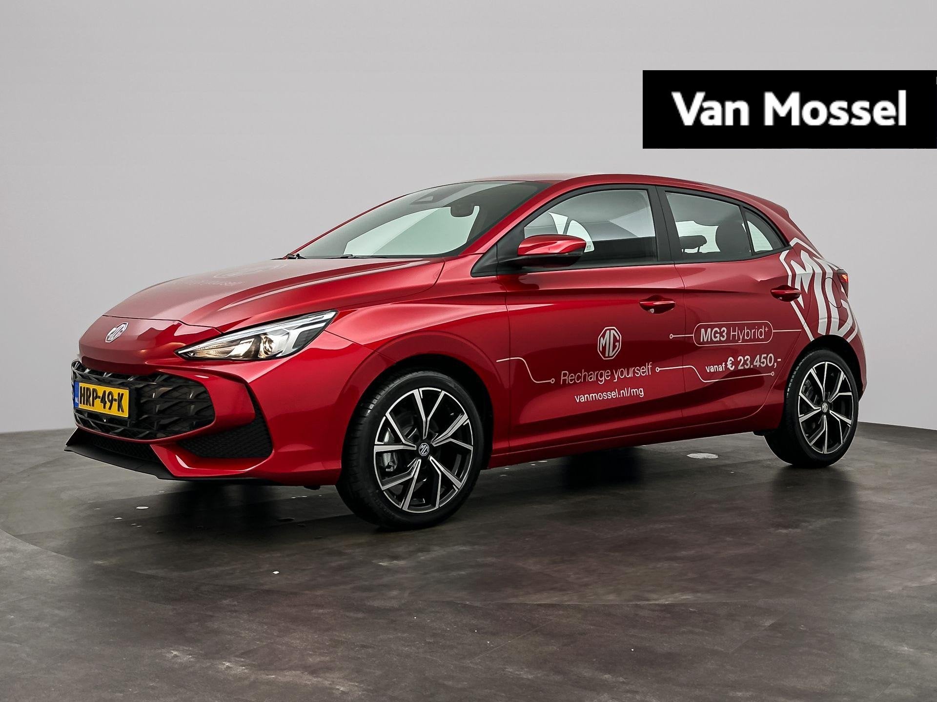 MG 3 1.5 Hybrid+ Aut. Standard | 17'' Velgen | Camera | Appl, 12 maanden, Stof, 1498 cc, 4 cilinders