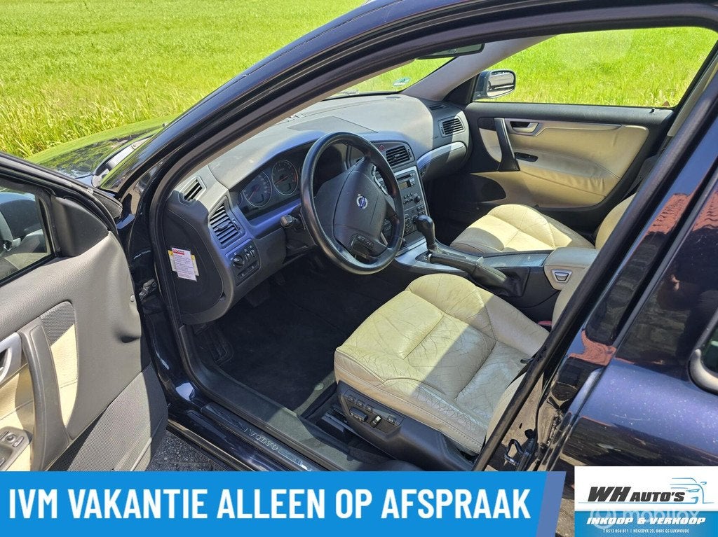 Volvo V70 2.5T Momentum, Auto's, Volvo, 1525 kg, Blauw, 2521 cc, 209 pk