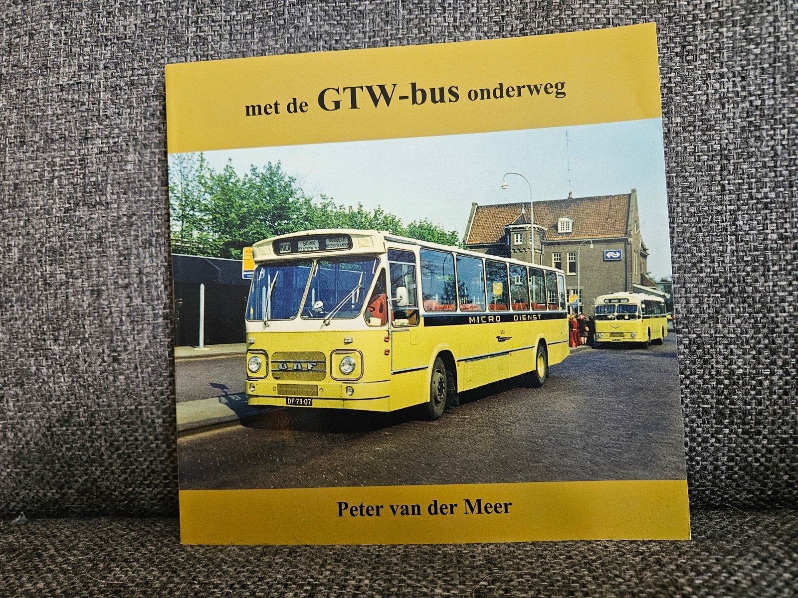 Met de GTW-bus onderweg - Peter van der Meer, Verzenden, Zo goed als nieuw, Peter van der Meer, Bus