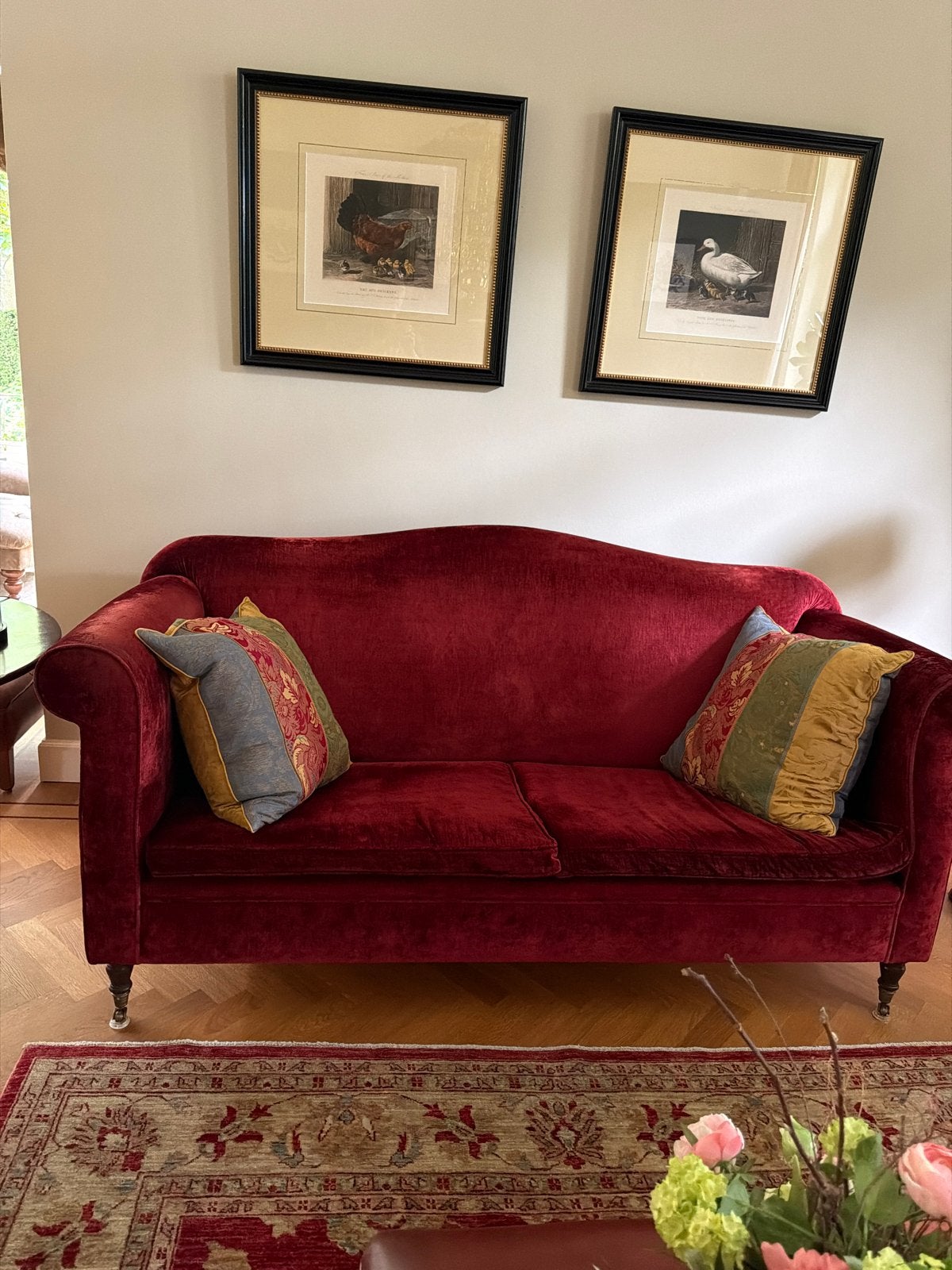 Bordeauxrode fluwelen bank - Elegant en comfortabel, Gebruikt, 150 tot 200 cm, Tweepersoons, 75 tot 100 cm