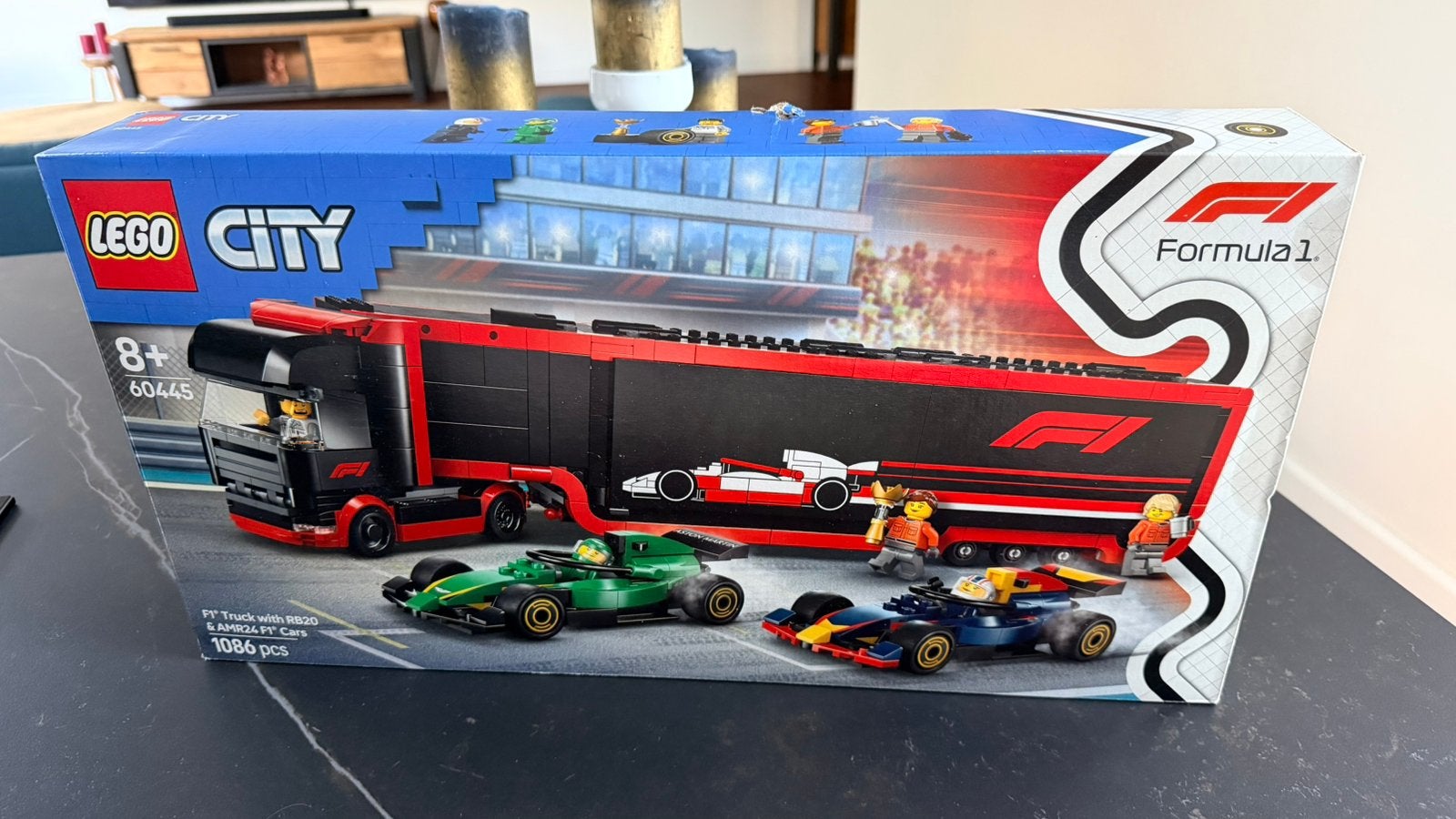 Lego , new in box , F1 Turck with RB20 & ARM24 F1, Ophalen of Verzenden, Nieuw, Handmatig, Overige merken