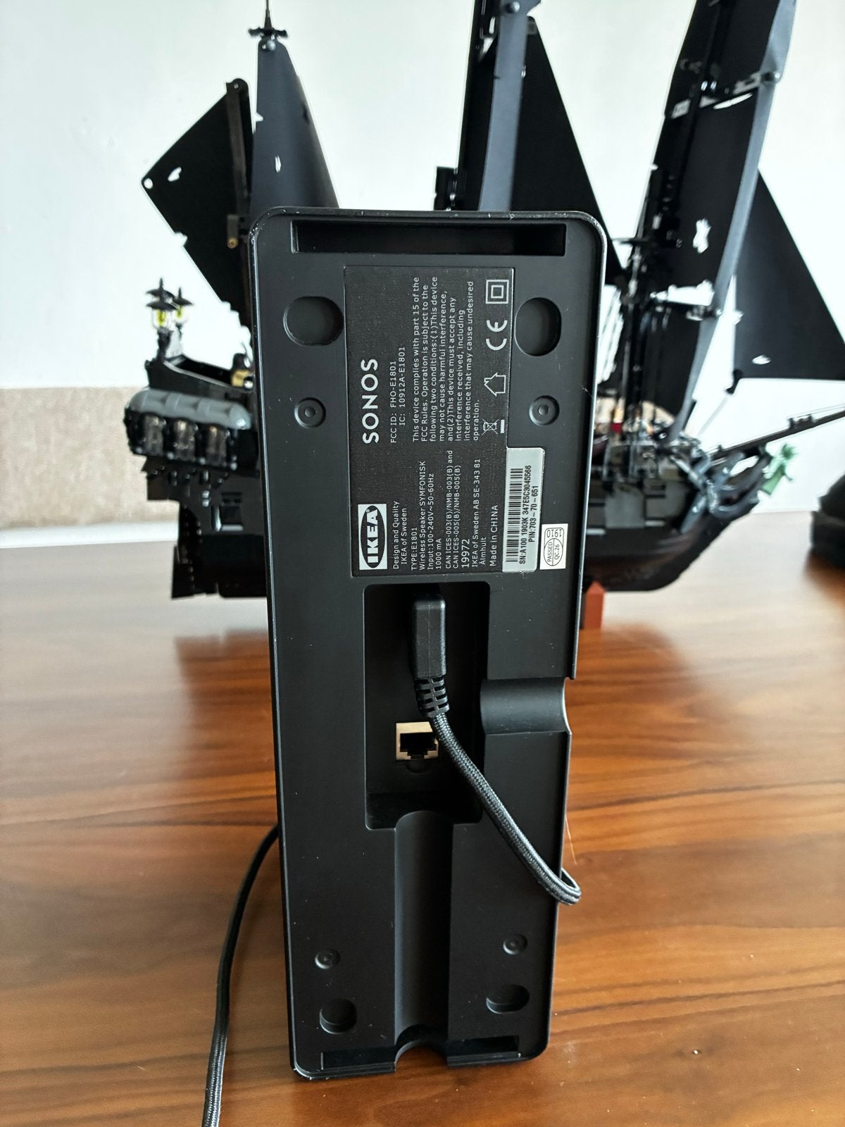 Foto 5 van IKEA Symfonisk boekenplank speaker met 2 frontjes