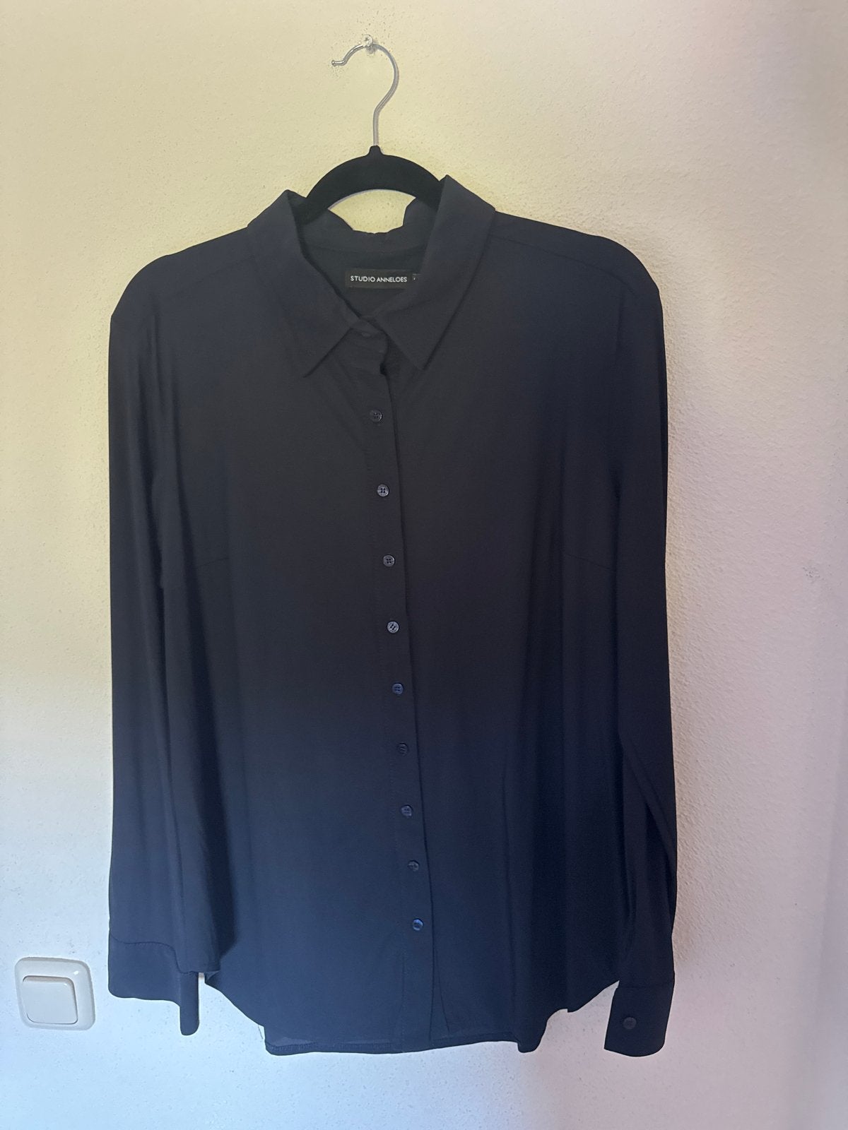 Donkerblauwe blouse XXL Studio Anneloes, Kleding | Dames, Ophalen of Verzenden, Zo goed als nieuw, Maat 38/40 (M), Blauw
