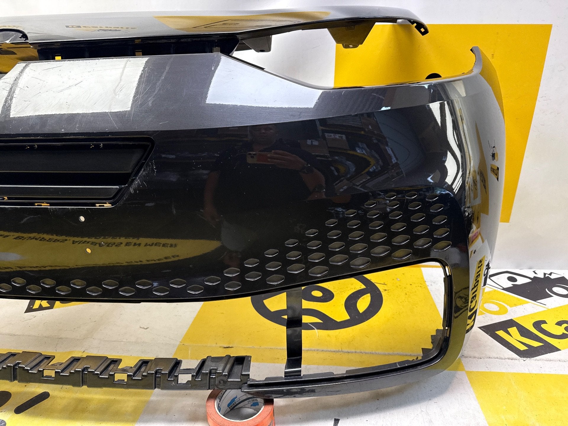 Voorbumper Volkswagen ID.3 ID3 bumper 10A807221, Gebruikt, Volkswagen AG, Bumper, Berliner Ring 2
38440  Wolfsburg, DE