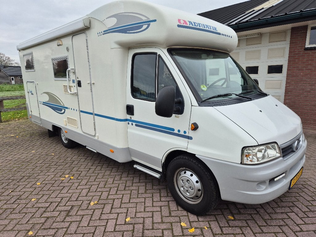 Fiat Ducato Half-integraal Camper met lengtebedden!, Douche, Ringverwarming, Fiat, Luifel