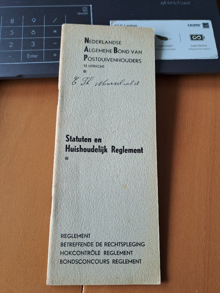 Statuten en Huishoudelijk Reglement postduiven, Ophalen of Verzenden, Vogels